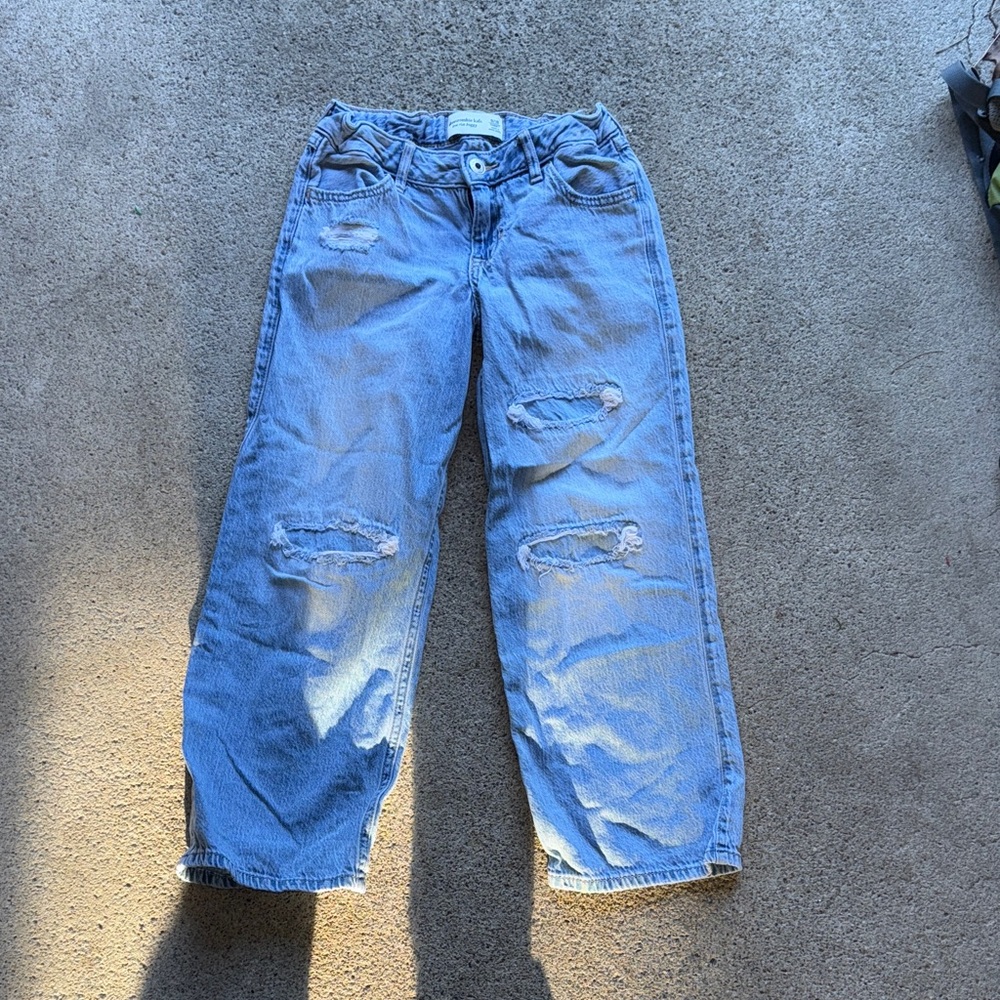 Abercrombie Kids low rise baggy short jeans